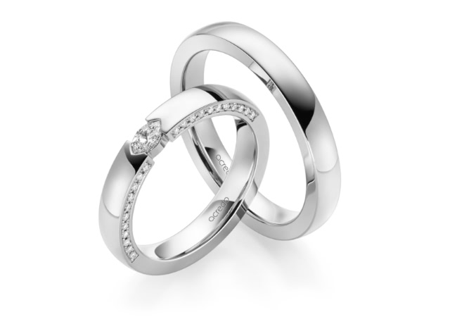 acredo’s design vocabulary is modern,
powerful and expressive,
paired with elegance and
a certain sense of nonchalance.